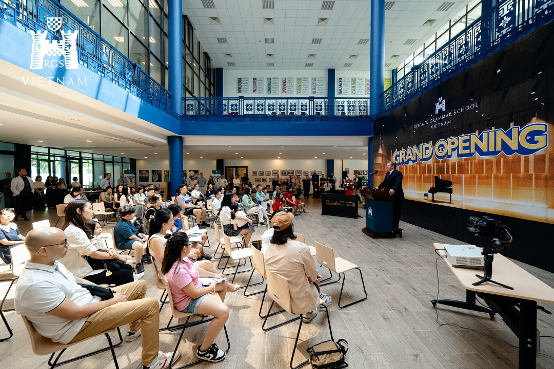 Open Day And Talent Scholarship Program At Reigate Grammar School Vietnam