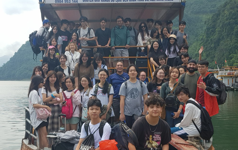 Year 12 Camp to Da Bia