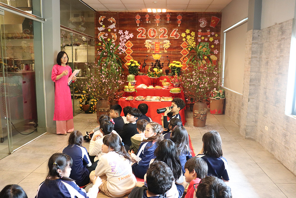 Celebration of Kitchen God Day